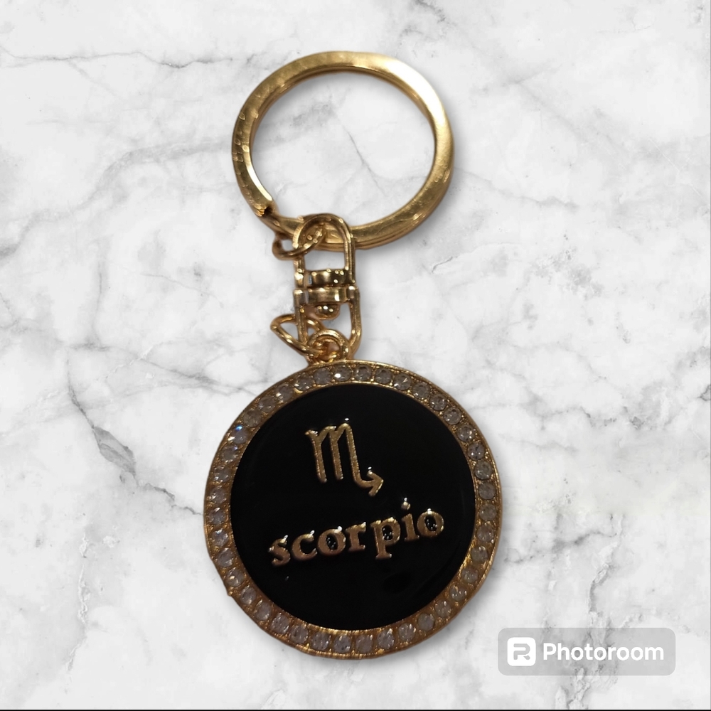 New Scorpio Bling 2-sided zodiac keychain - Picture 1 of 2